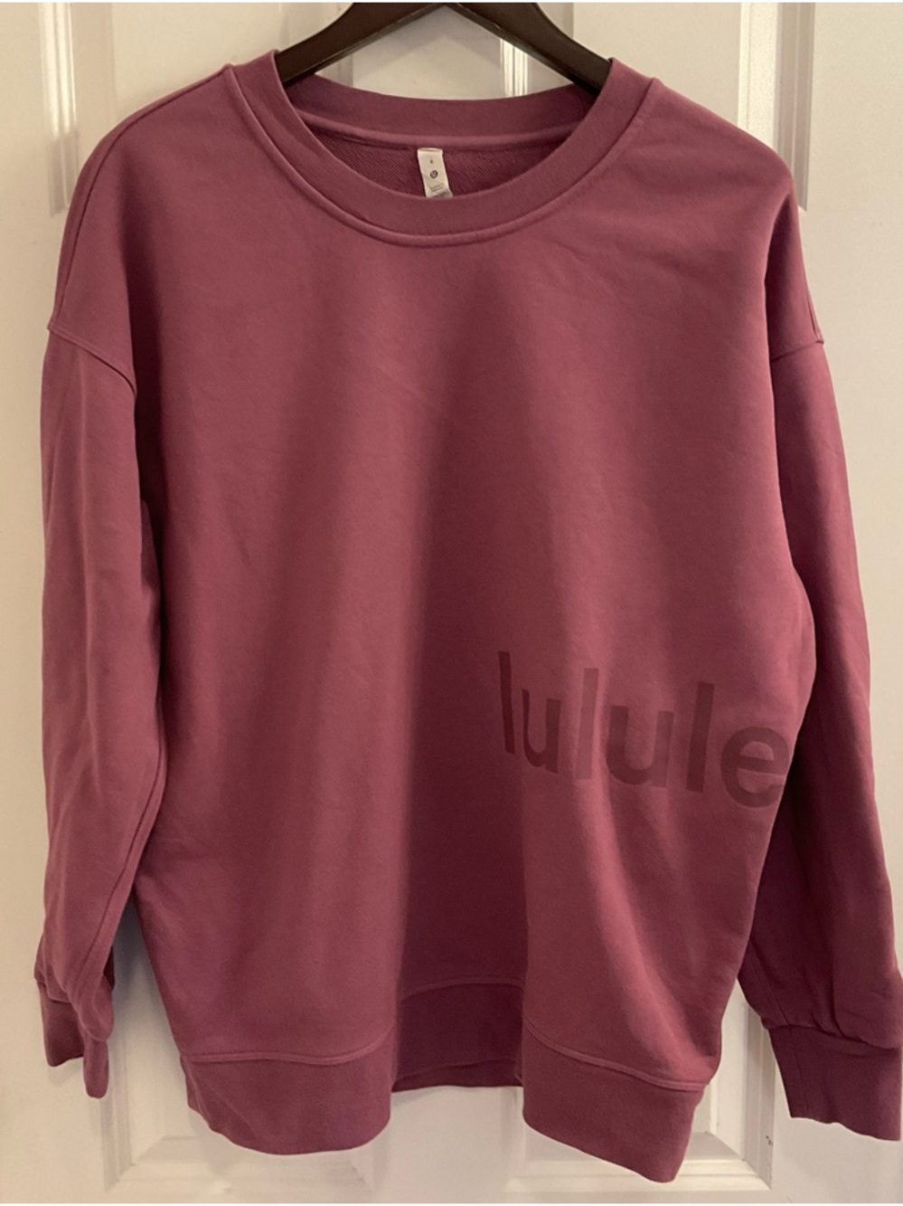 Lululemon Perfectly Oversized Crew Graphic - Size 4 - Vintage Plum - Picture 2 of 7
